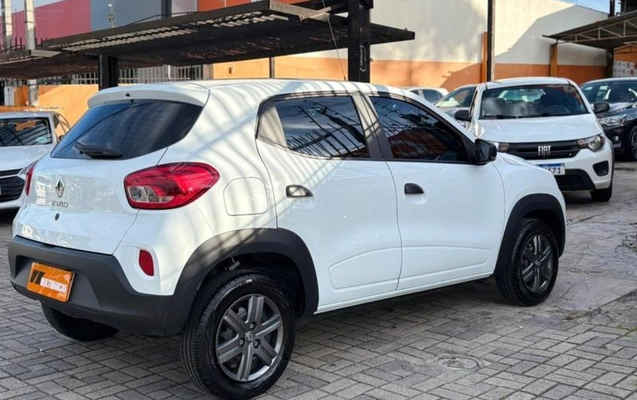 imagem-https://www.socarrao.com.br/sc-vehicle-images-prod/1129774/1777911598036-ODAzNDkyNF8xM19CX2M1ZTBiNWYzODMuanBlZw.jpeg