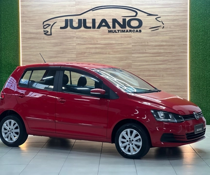 Volkswagen Fox 2015 Vermelho — foto 1 de 3