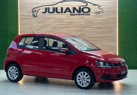 Volkswagen Fox 2015 Vermelho — foto 1 de 3