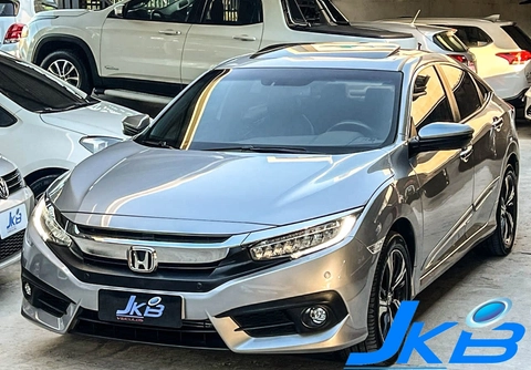 Honda Civic 2017 Prata — foto 1 de 3