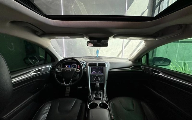 imagem-https://www.socarrao.com.br/sc-vehicle-images-prod/1132991/1777914260937-8052399_11_B_b2c7586876.jpeg