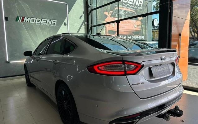 imagem-https://www.socarrao.com.br/sc-vehicle-images-prod/1132991/1777914260954-8052399_3_B_348e9ca0d8.jpeg