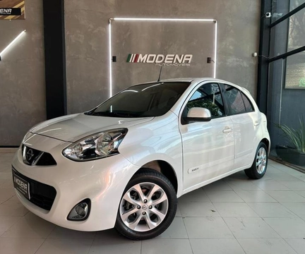 Nissan MARCH SV 1.0 12V Flex 5p 2016 Branco — foto 1 de 3