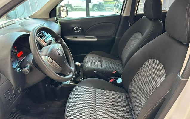 imagem-https://www.socarrao.com.br/sc-vehicle-images-prod/1133798/1779384018586-8052552_14_B_4f1aabf163.jpeg