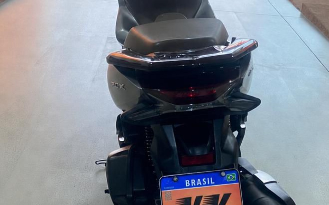 imagem-https://www.socarrao.com.br/sc-vehicle-images-prod/1133802/1777915557878-V2hhdHNBcHAgSW1hZ2UgMjAyNi0wNS0wNCBhdCAxMy41Ny40MSAoNCkuanBlZw.jpeg