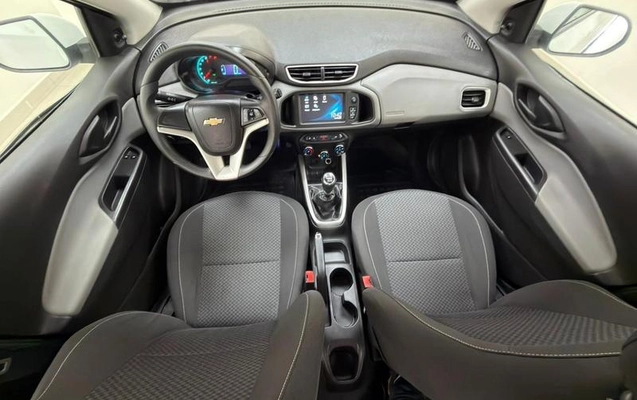 imagem-https://www.socarrao.com.br/sc-vehicle-images-prod/1133840/1787142103348-8012619_18_B_f22db6eba7.jpeg