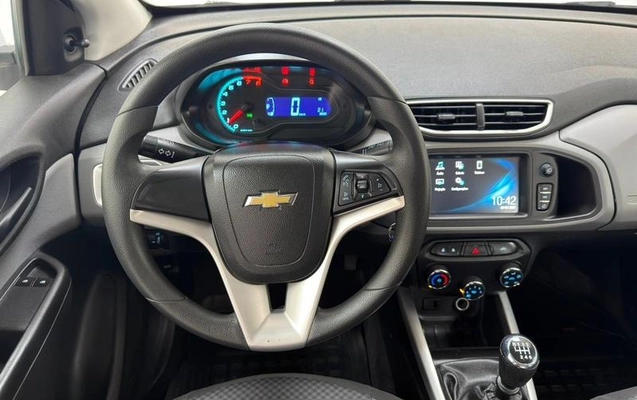 imagem-https://www.socarrao.com.br/sc-vehicle-images-prod/1133840/1787142103352-8012619_22_B_9139aaba5c.jpeg