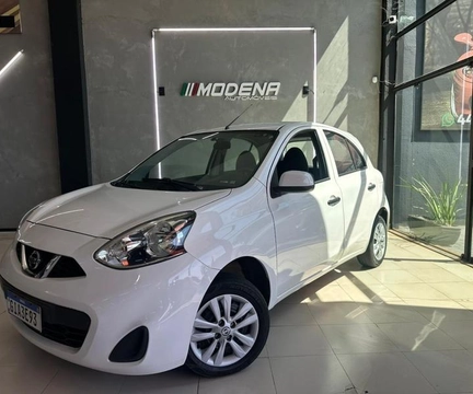 Nissan MARCH 2018 Branco — foto 1 de 3