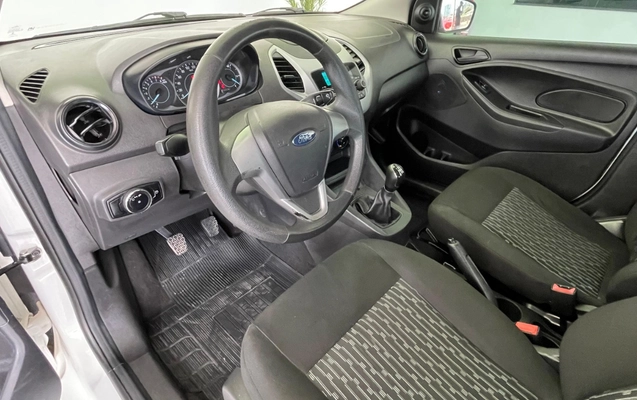 imagem-https://www.socarrao.com.br/sc-vehicle-images-prod/1134586/1777983552871-SU1HLTIwMjYwMzI1LVdBMDE1NS5qcGc.jpg