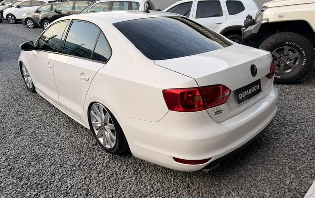 imagem-https://www.socarrao.com.br/sc-vehicle-images-prod/1134702/1777917135171-NC5qcGVn.jpeg