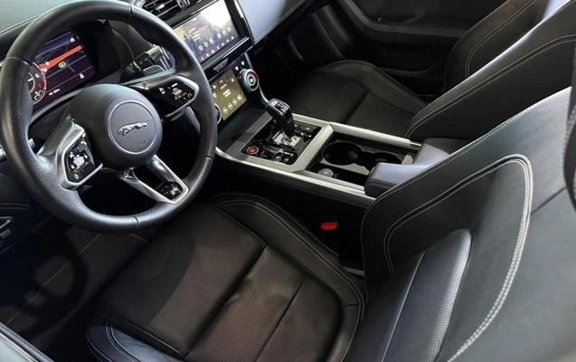 imagem-https://www.socarrao.com.br/sc-vehicle-images-prod/1135246/1783794417996-7990968_12_B_92b8419577.jpeg