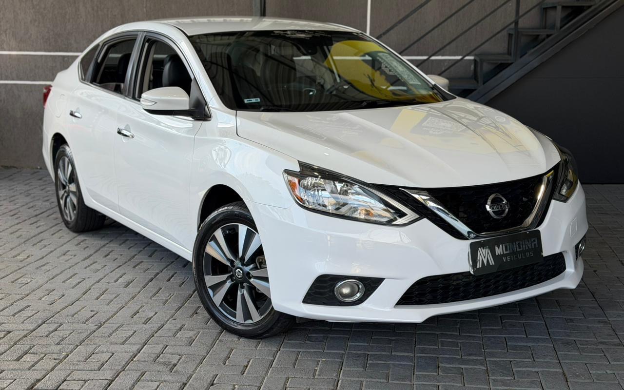 Nissan Sentra SV 2.0 FlexStart 16V Aut. na cor Branco em Curitiba / PR - 1135482