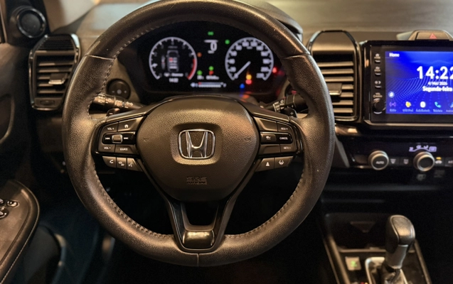 imagem-https://www.socarrao.com.br/sc-vehicle-images-prod/1135712/1789045976953-app-photos-7oXPIXg1fVYTrGSyqkzpjq6ammUQBfuv.jpg