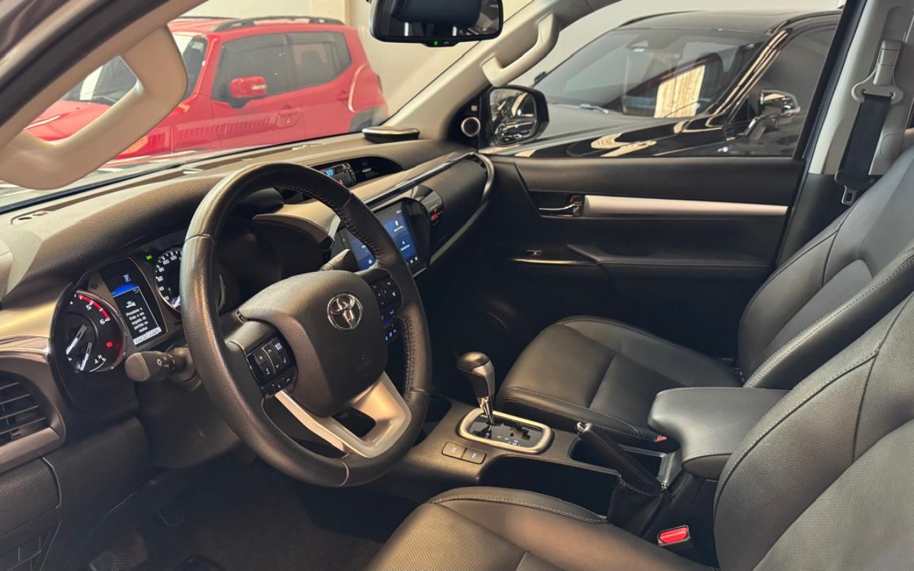 imagem-https://www.socarrao.com.br/sc-vehicle-images-prod/1135716/1777918795635-V2hhdHNBcHAgSW1hZ2UgMjAyNi0wNS0wNCBhdCAxMy4yOS41OCAoMSkuanBlZw.jpeg
