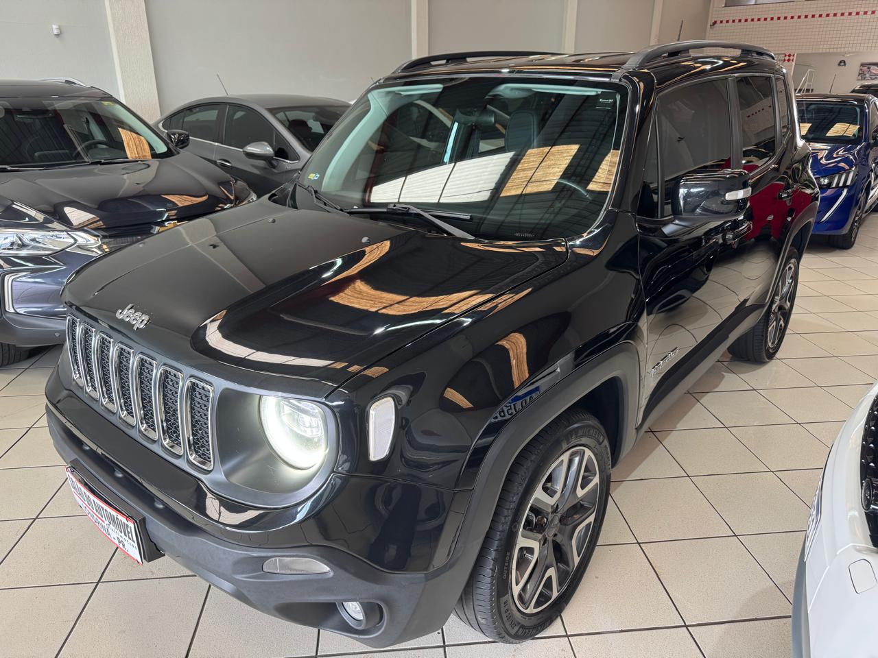 Jeep Renegade 2021 Preto — foto 1 de 3