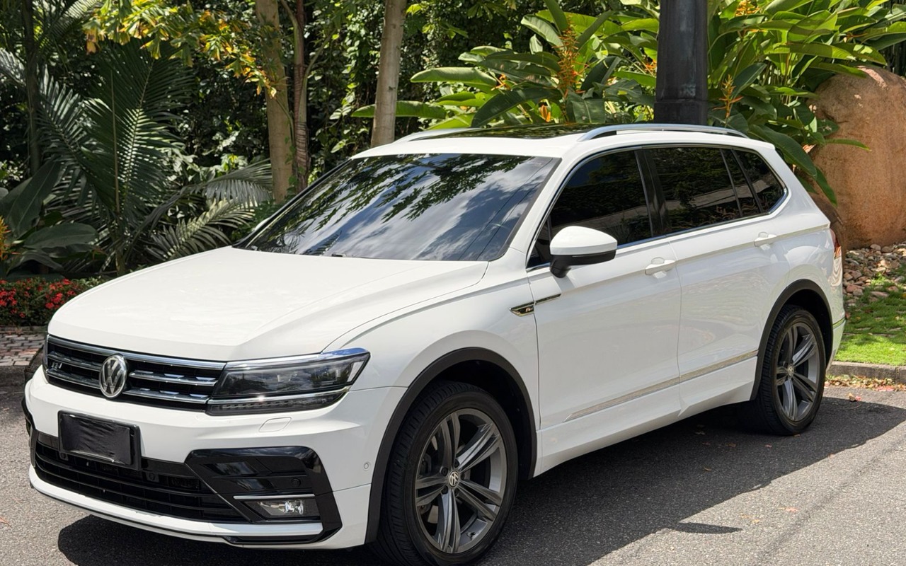 Volkswagen Tiguan 2018 Branco — foto 1 de 3