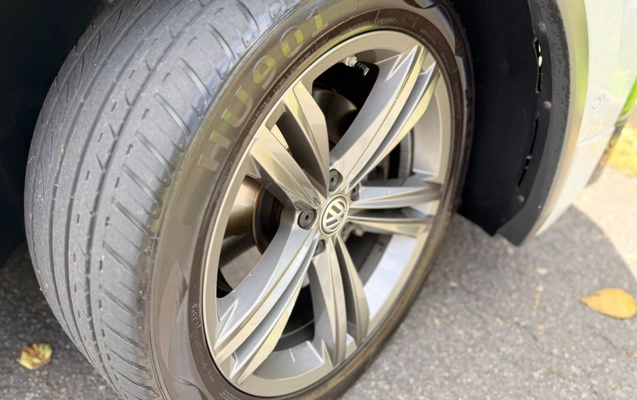 imagem-https://www.socarrao.com.br/sc-vehicle-images-prod/1136720/1777920020159-SU1HLTIwMjYwMjI3LVdBMDA1My5qcGc.jpg