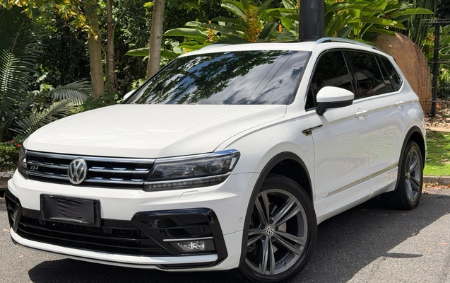 imagem-https://www.socarrao.com.br/sc-vehicle-images-prod/1136720/1777920020653-SU1HLTIwMjYwMjI3LVdBMDA0My5qcGc.jpg