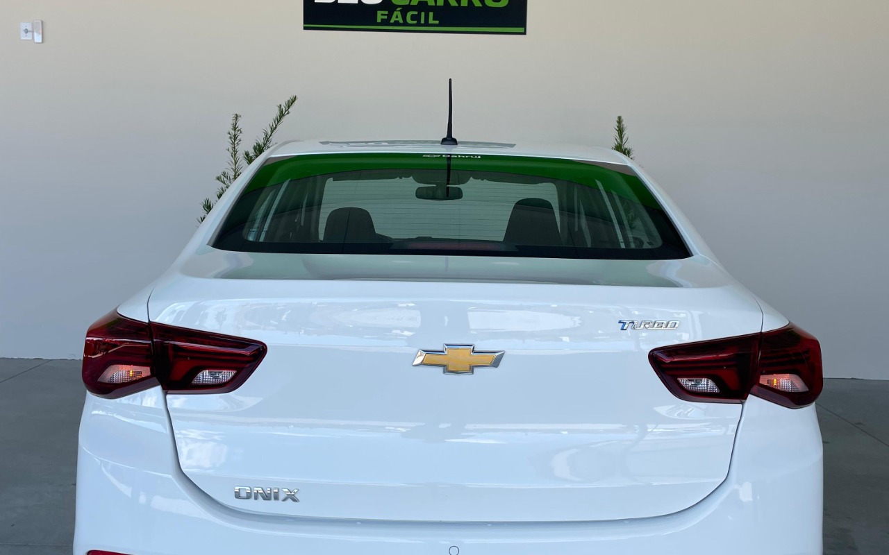imagem-https://www.socarrao.com.br/sc-vehicle-images-prod/1136905/1777920636958-SU1HLTIwMjYwMzI0LVdBMDI2NS5qcGc.jpg
