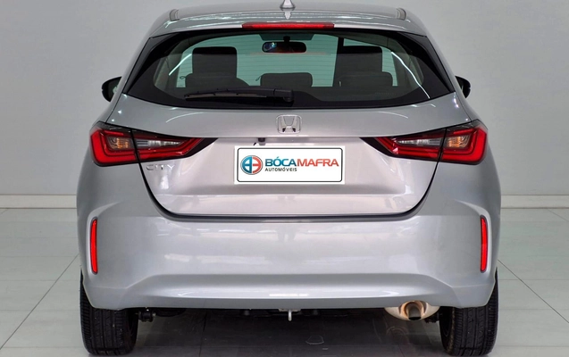imagem-https://www.socarrao.com.br/sc-vehicle-images-prod/1137626/1777921912867-b1724f2c77cf4bf2b583ce1d465bcf6c_1777921809417.jpg