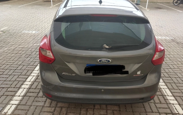 imagem-https://www.socarrao.com.br/sc-vehicle-images-prod/1137659/1778166028460-SU1HXzAwNDAuanBlZw.jpeg