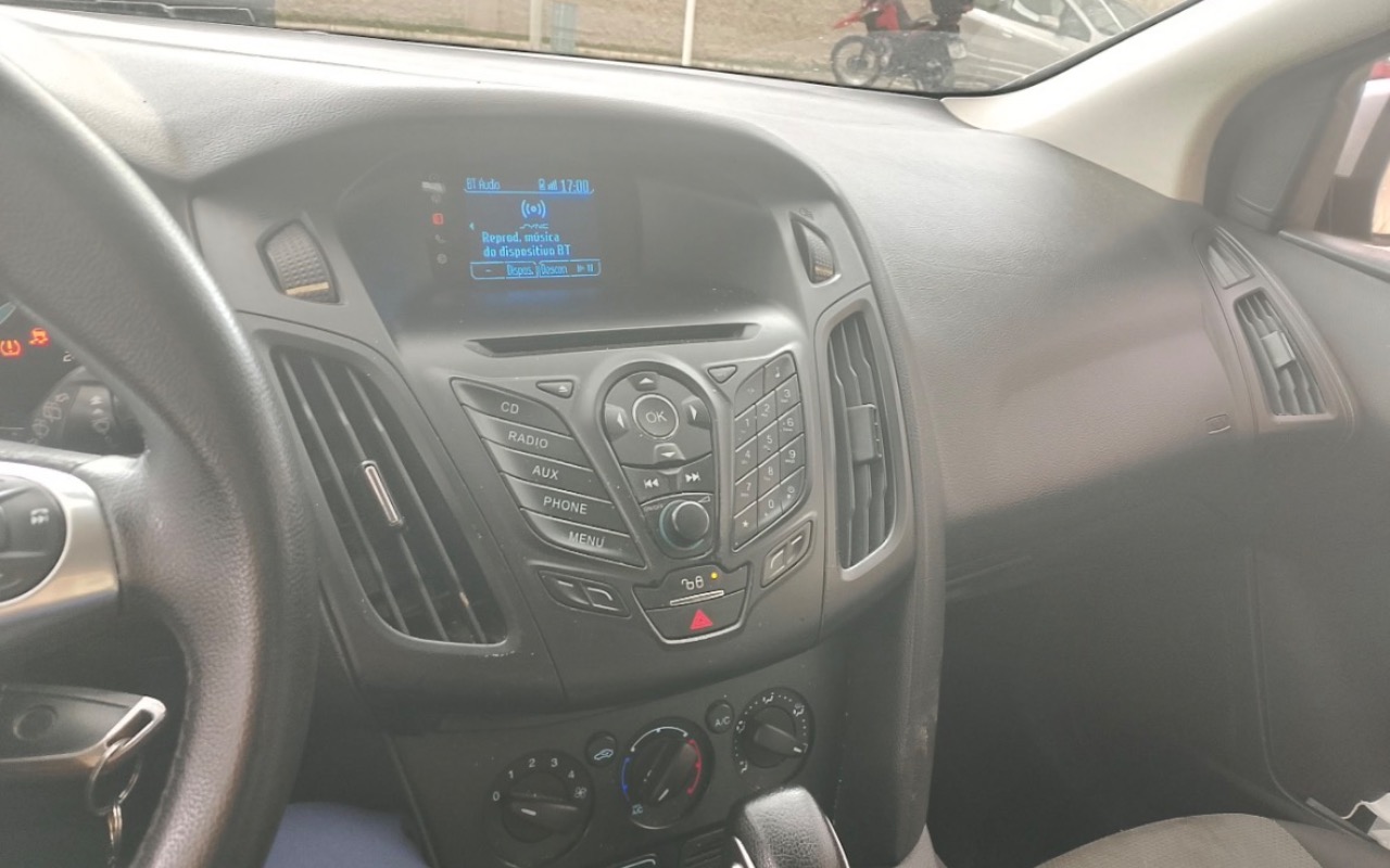 imagem-https://www.socarrao.com.br/sc-vehicle-images-prod/1137659/1778166029884-SU1HXzAwMzYuanBlZw.jpeg
