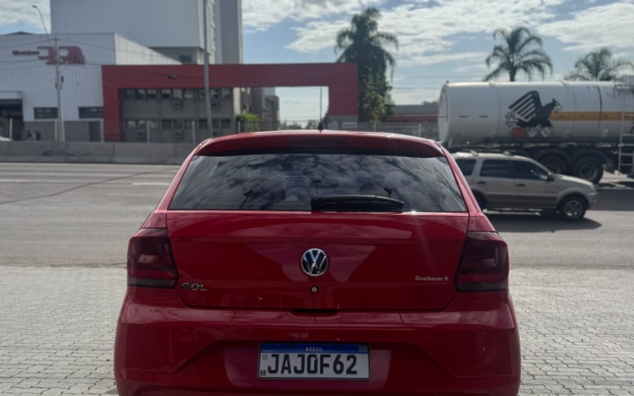 imagem-https://www.socarrao.com.br/sc-vehicle-images-prod/1139256/1777924196526-MzJiYzYxOTgtMjUzMS00YzczLWFkYTgtODk5YmExMTIzZjBjLmpwZw.jpg