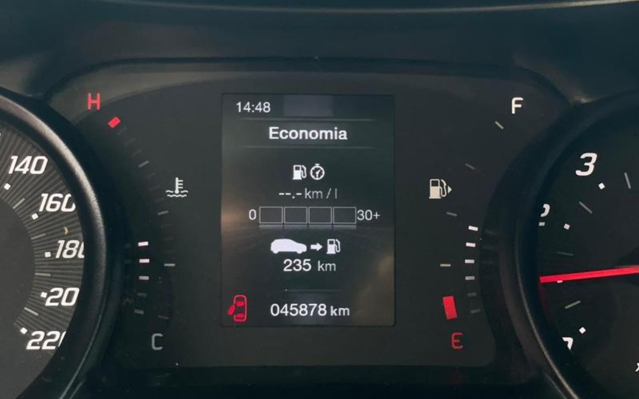 imagem-https://www.socarrao.com.br/sc-vehicle-images-prod/1139483/1777924445929-NzkwNDQzNl83X0JfZDQzZTY3NmVkYS5qcGVn.jpeg