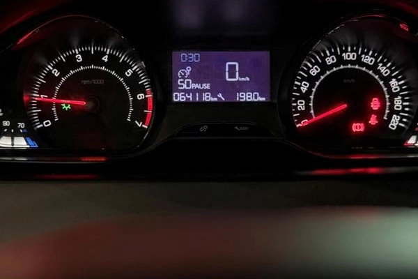 imagem-https://www.socarrao.com.br/sc-vehicle-images-prod/1140809/1785178884850-7920575_5_B_8d2f0bba25.jpeg