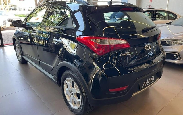 imagem-https://www.socarrao.com.br/sc-vehicle-images-prod/1141/1779296007628-7467756_3_B_09b259b078.jpeg