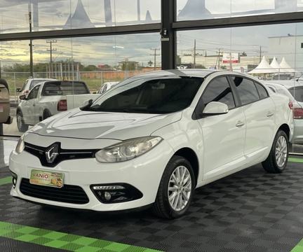 Renault Fluence 2016 Branco — foto 1 de 3