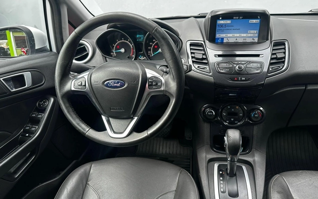 imagem-https://www.socarrao.com.br/sc-vehicle-images-prod/1141554/1789063981883-0f70591408214f5caf3927c62bcca253_1777927337573.jpeg