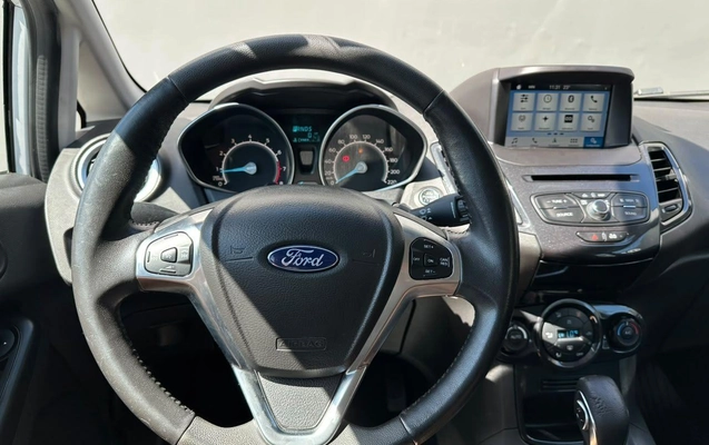 imagem-https://www.socarrao.com.br/sc-vehicle-images-prod/1141554/1789063981889-df19bc3604144198857835af1b19cb42_1788956100296.jpg