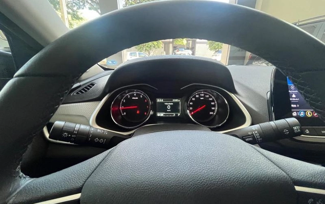 imagem-https://www.socarrao.com.br/sc-vehicle-images-prod/1141885/1788351121560-8041584_8_B_a5f59d9d57.jpeg