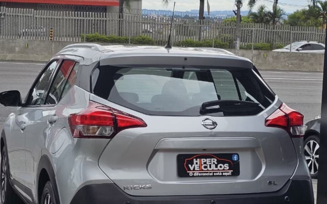 imagem-https://www.socarrao.com.br/sc-vehicle-images-prod/1143124/1777929826393-ZmVlY2FiNTEtMmVmMS00MTFkLThkNDUtOWVhNjI3OTkwZDJmLmpwZw.jpg