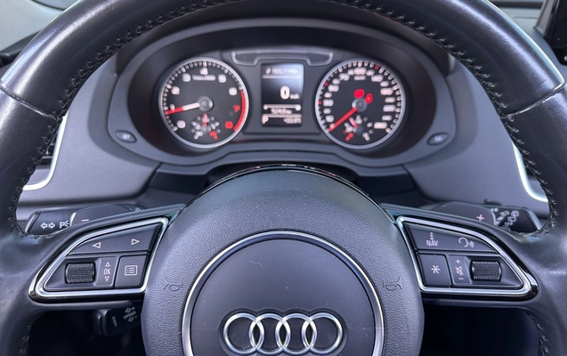 imagem-https://www.socarrao.com.br/sc-vehicle-images-prod/11435/1789150940444-gb-e984bbc.jpeg