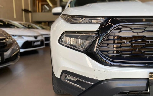 imagem-https://www.socarrao.com.br/sc-vehicle-images-prod/1144/1779295709117-7555158_0_B_512cef19f6.jpeg