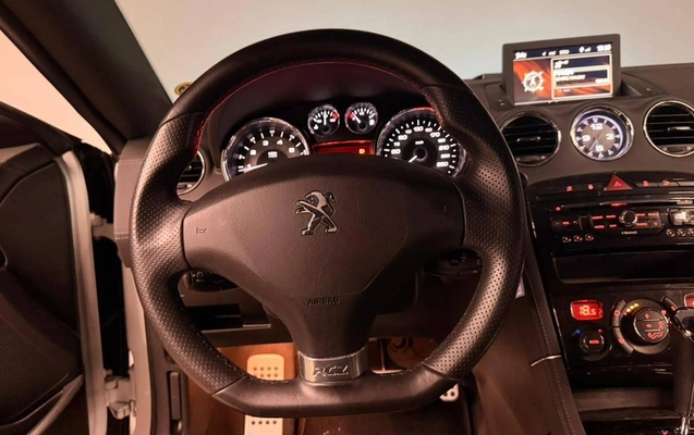 imagem-https://www.socarrao.com.br/sc-vehicle-images-prod/1146042/1789232148072-2e3e876328354bffa464acf874d23e96_1777934956298.jpeg