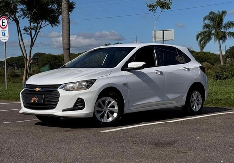 Chevrolet Onix 2023 Branco — foto 1 de 3