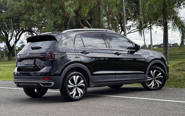 imagem-https://www.socarrao.com.br/sc-vehicle-images-prod/1146710/1788385142659-7710092_1_B_b12ea13de9.jpeg