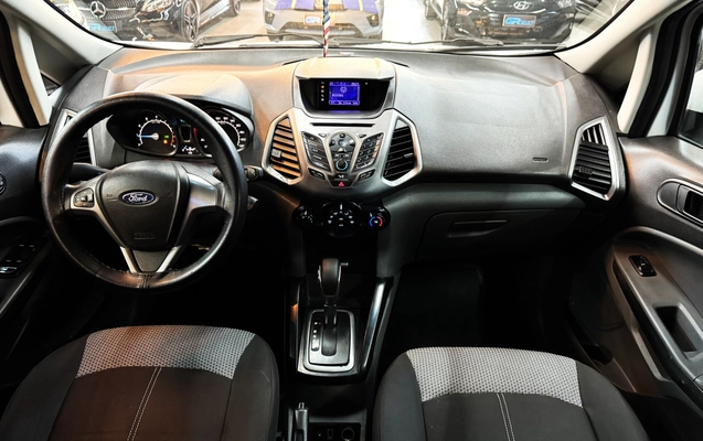 imagem-https://www.socarrao.com.br/sc-vehicle-images-prod/11504/1782571638853-003_7ed6cebbb8699f78d1d08e026f53598a.jpg