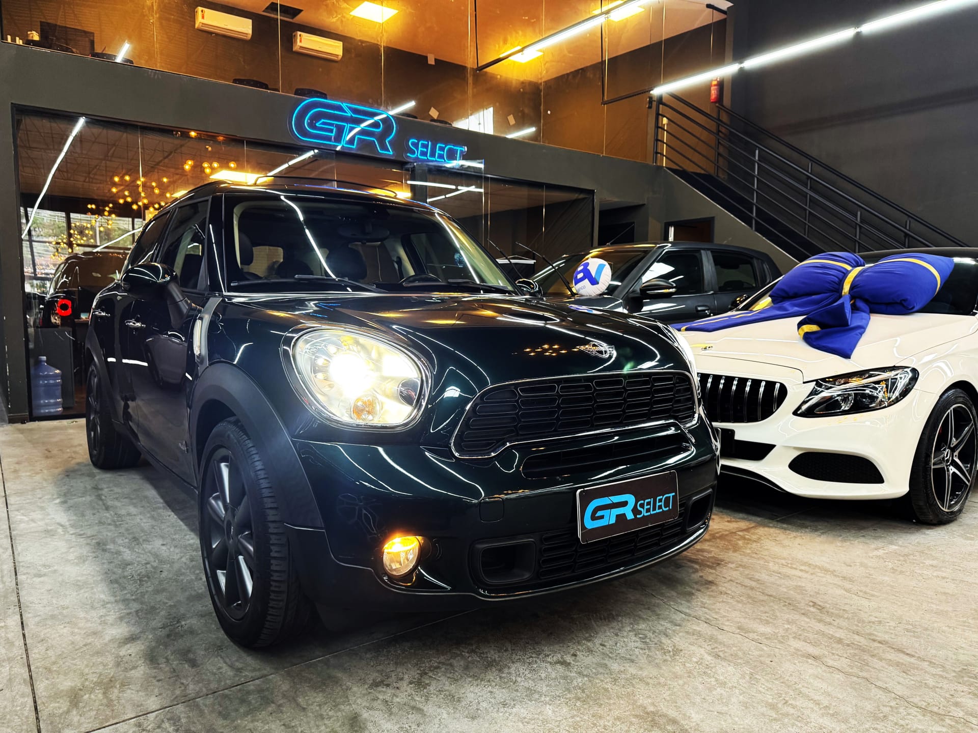 imagem-https://www.socarrao.com.br/sc-vehicle-images-prod/11530/1769987937426-7199229OR_1767373376_22_370.jpg