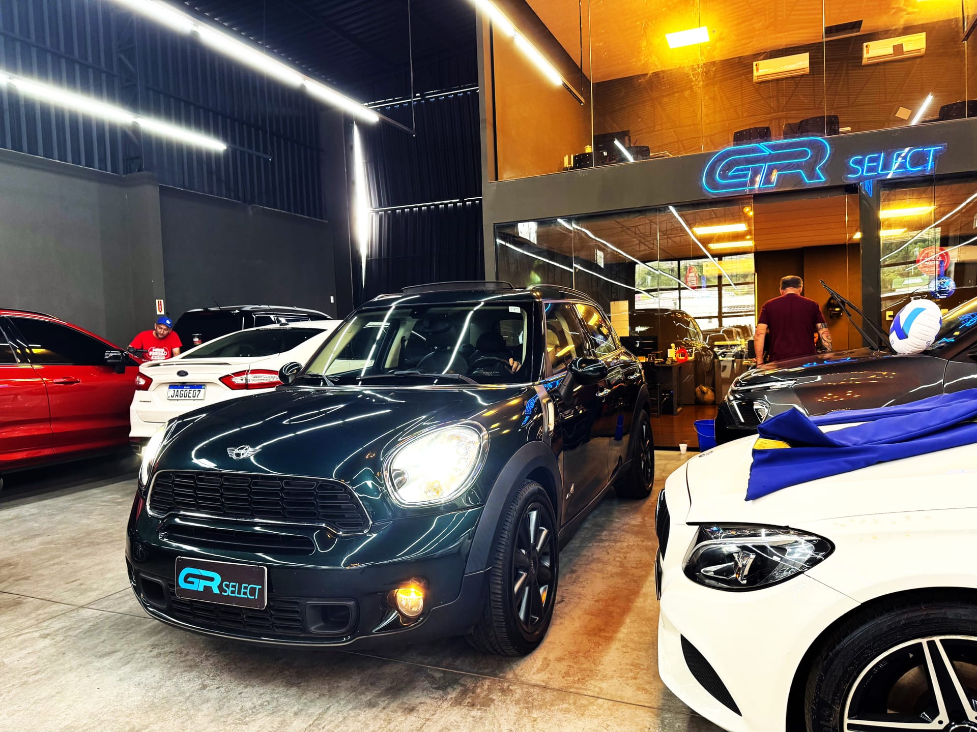 imagem-https://www.socarrao.com.br/sc-vehicle-images-prod/11530/1769987937426-7199229OR_1767373376_66_260.jpg