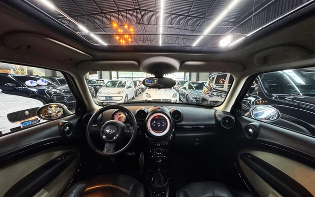 imagem-https://www.socarrao.com.br/sc-vehicle-images-prod/11530/1769987937426-7199229OR_1767373377_35_70.jpg