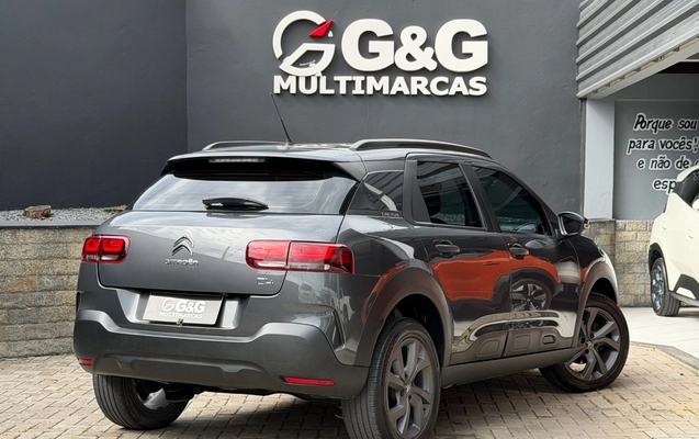 imagem-https://www.socarrao.com.br/sc-vehicle-images-prod/1153044/1777946939648-SU1HXzk5MDMuanBlZw.jpeg