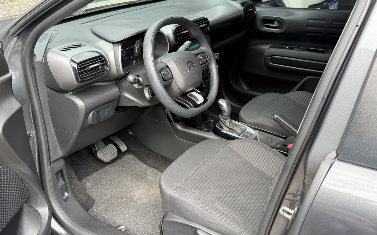 imagem-https://www.socarrao.com.br/sc-vehicle-images-prod/1153044/1777946940368-SU1HXzk4OTYuanBlZw.jpeg