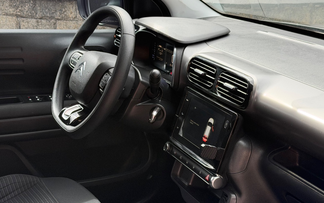 imagem-https://www.socarrao.com.br/sc-vehicle-images-prod/1153044/1777946940864-SU1HXzk5MDIuanBlZw.jpeg