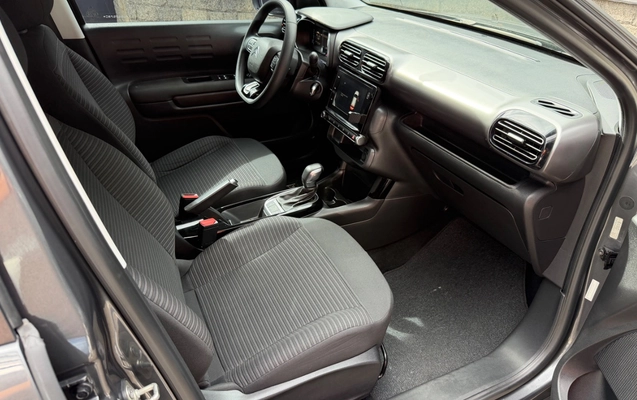 imagem-https://www.socarrao.com.br/sc-vehicle-images-prod/1153044/1777946940957-SU1HXzk5MDEuanBlZw.jpeg