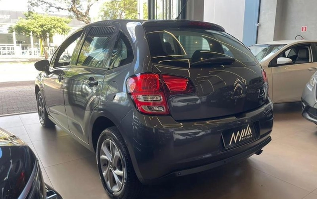 imagem-https://www.socarrao.com.br/sc-vehicle-images-prod/1163860/1780076683575-8030134_1_B_5fa0c1ec01.jpeg