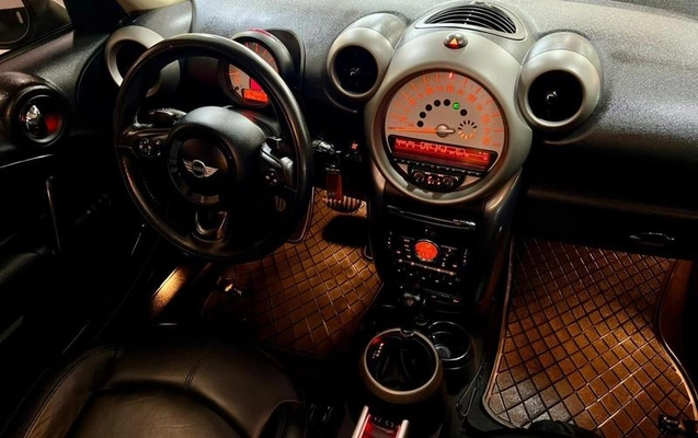 imagem-https://www.socarrao.com.br/sc-vehicle-images-prod/1163898/1788522421105-8055095_8_B_45d2dcca25.jpeg